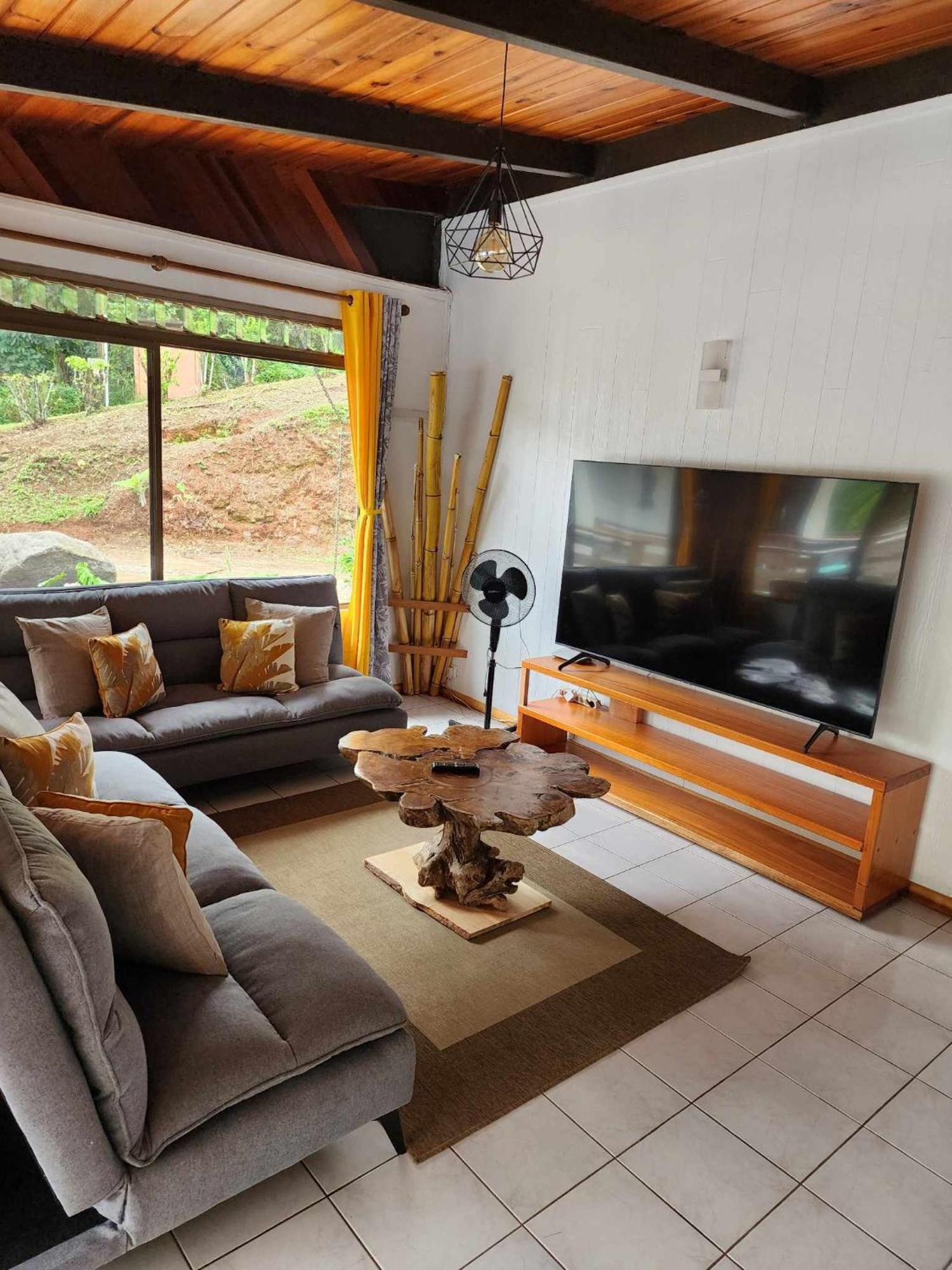 Appartements Au Coeur De Maharepa Maharepa  Екстер'єр фото